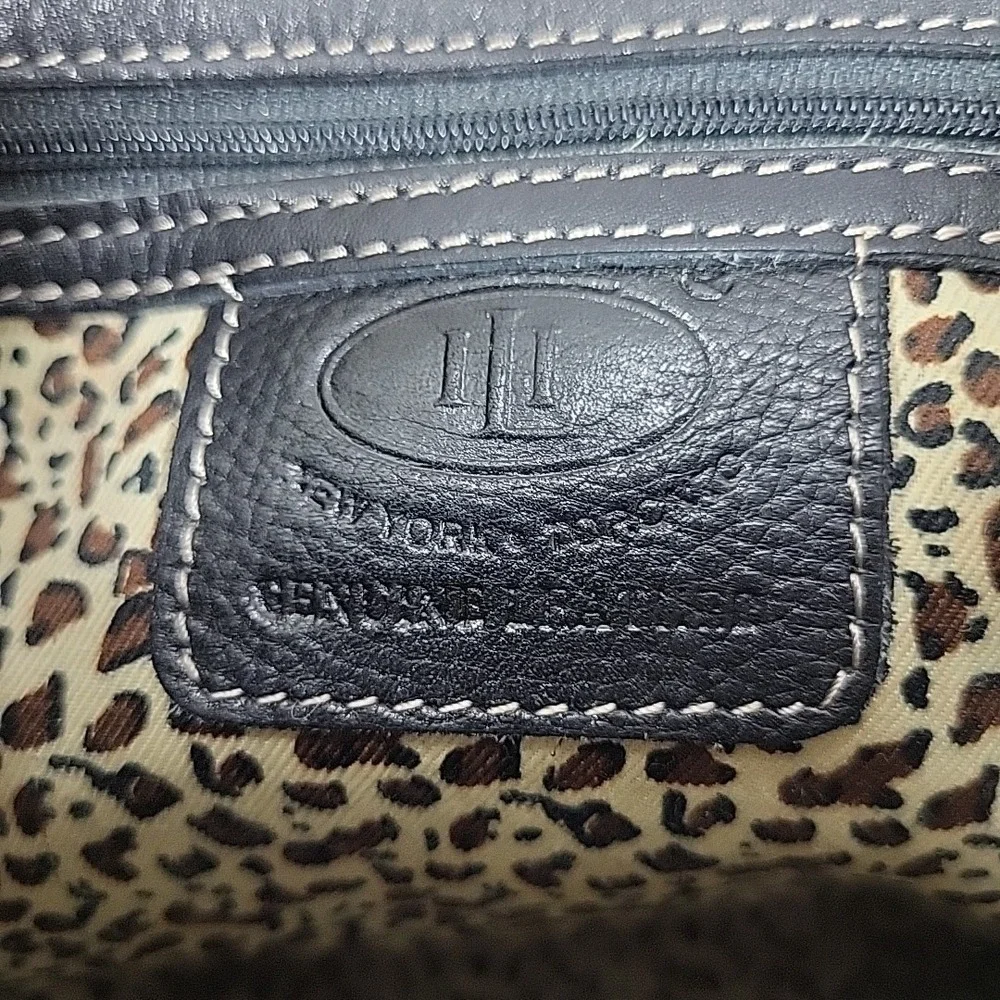 ILI New York Leather Crossbody Purse Gray 2-Tone Buttery Soft‎ Multi-Pocket Bag